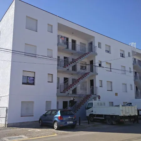Amb Piscina Apartman